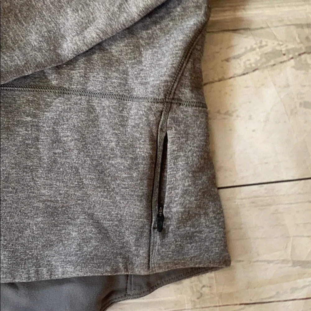 Lululemon Hill And Valley Mock Neck‎